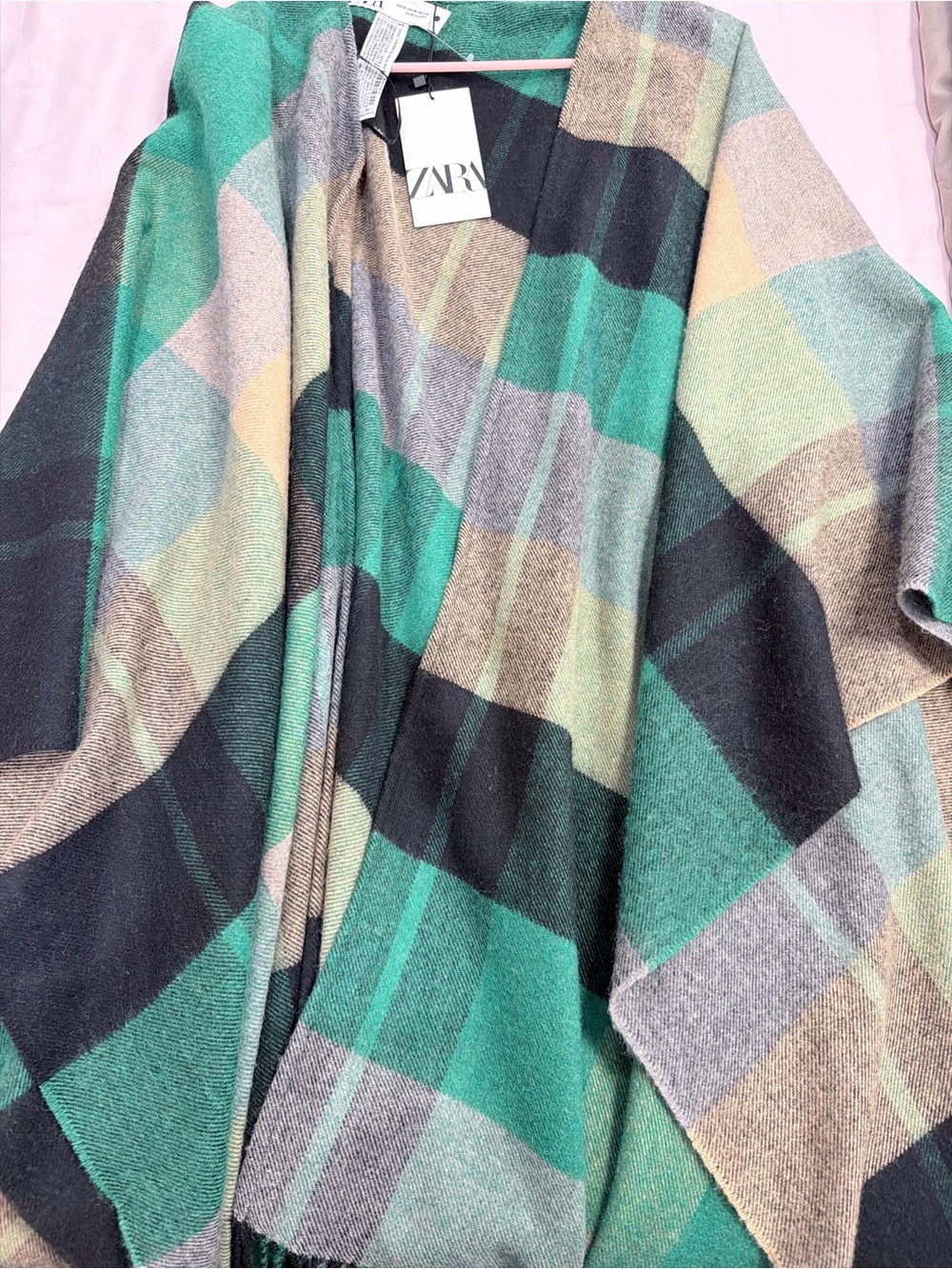 ZARA Green Black and Gray Plaid Open Front Cape yes